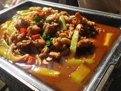 馋嘴牛蛙-70后饭吧(府河街店)