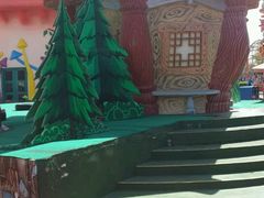 -汕头蓝水星欢乐世界