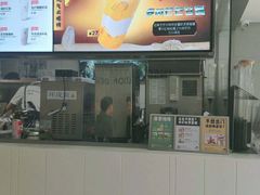 -喜茶(东莞雍华庭店)