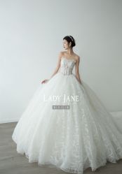 -Lady  Jane高端婚纱礼服馆