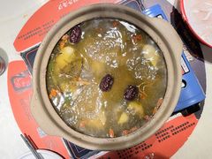 石橄榄醉鸡煲-潮牛海记•潮汕牛肉火锅•醉鸡煲•粿条汤(通北路店)