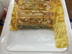 虾爬子锅贴-品海楼·大连海胆锅贴馆(东港店)