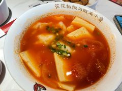-渝是乎酸菜鱼(龙旗购物中心店)