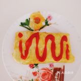 蒜。步骤1：把胡萝卜擦丝，圆白菜切碎，芹菜切丁