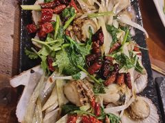 -老东镇啤酒屋海鲜加工·蒸汽海鲜·海鲜烧烤(台东店)