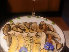 -芸山季·云南野生菌火锅(人民广场来福士店)