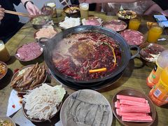 -黄潇洒老火锅(九眼桥宏济巷店)