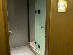 -耳湾躺式采耳SPA馆(保利五月花店)