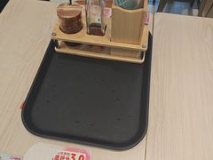 -小杨生煎(金山百联购物中心3楼店)