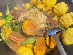 -雪乡人家东北菜·铁锅炖一切(高斯路店)