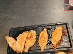 -铭牛烧肉·和牛海鲜自助(高新月牙湖店)