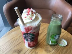 草莓輕乳酪星冰樂-星巴克(成都太古里二店)