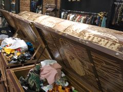 -东荟城名店仓