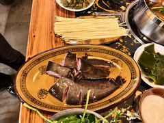 -老凯里苗岭酸汤鱼酸汤牛肉(百里杜鹃路店)