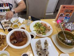 -鹏城人家海鲜酒家·23年老字号(较场尾店)