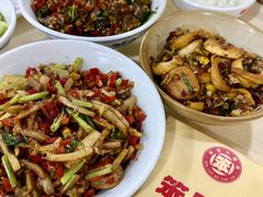 -笨罗卜浏阳菜馆(太平街店)