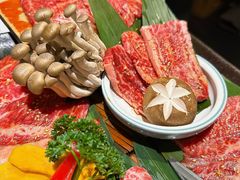 -炼火烤肉店