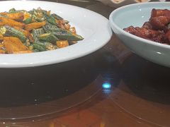 -那家老院子东北菜·饺子·小鸡炖蘑菇(艳华街店)
