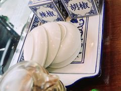 -聚笼鲜美食(凤凰街店)