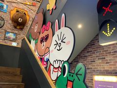 -LINE FRIENDS Garosu-gil Flagship Store