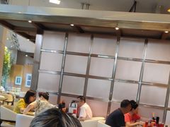 -怡咖啡海鲜自助餐厅(浦东香格里拉店)