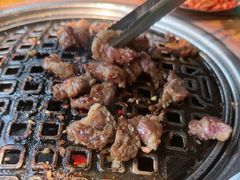 -唯成•韩国炭火烤肉 유성고기