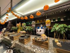 自助取餐区-唐拉雅秀酒店-西锦汇空中BBQ·思创餐厅