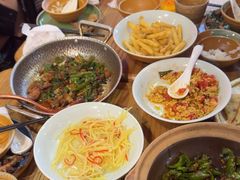 -吃饭皇帝大土家民族菜(正大广场店)