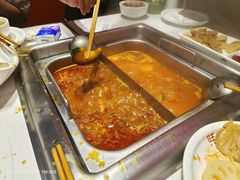 -旺龙巷重庆脆毛肚火锅·潜山扛把子店(潜山商业街店)