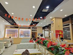 -江城燕子大排档(江汉路步行街店)