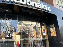 -麦当劳(四平路店)