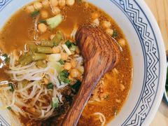 -魔都三兄弟酸辣粉·蘸卤炸串(虹桥万科店)