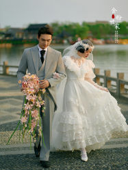 -吉光片羽高端婚纱摄影(泰州优选店)
