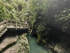 -龙水峡地缝景区