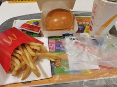 -麦当劳(金稻田路餐)