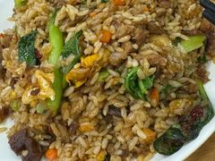 -钢阳酸菜红烧牛肉面(季乐路店)