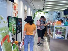 -CoCo都可(湖滨银泰店B区店)