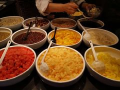 -八一路好吃街(雨田商务大厦店)