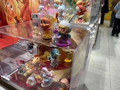 -泡泡玛特POPMART(世豪广场店)