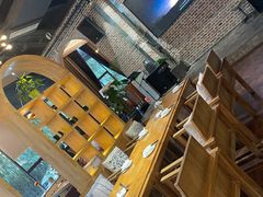 -桉树林A coffee 森林餐厅(三圣乡店)