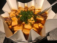 -穹六人间 people 6(岳阳路店)