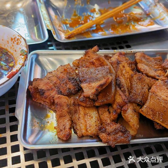 象三爷·小黄牛烧烤(大关邑店)