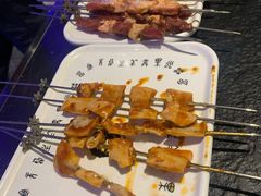 -狼遇见羊烧烤·现穿现烤(旧宫店)