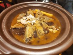 -隔壁老王·家常云南菜(花巷店)