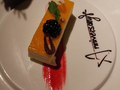 百香果慕斯-弦月窗LUNETTE BY AMANDA(复兴路店)