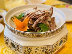 手把羊肉-德乐海蒙餐