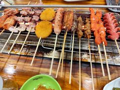 -哈尔滨小酒馆·鲜肉现穿自助烧烤(康新花园店)