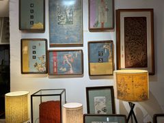 -邊城書店