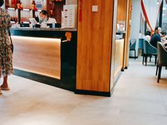 -有红鸡毛店·川菜(建设路店)