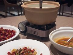 -艳阳天·非遗楚菜(武汉客厅店)